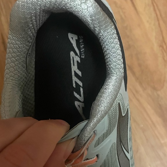 Altra Women’s Torin 5 Running Shoes Size 8 - Picture 4 of 11